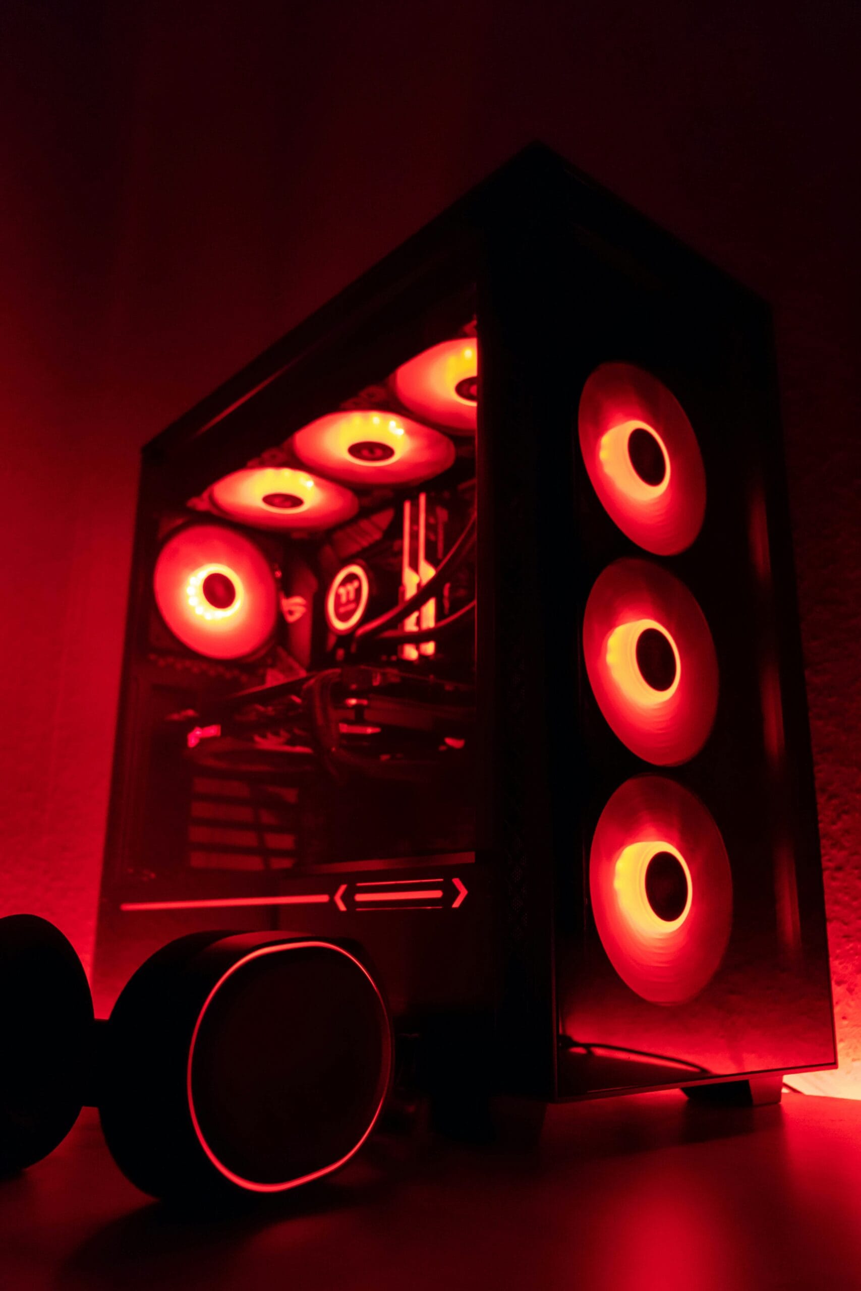 Red PC case with RED fans and headphones thumbnail